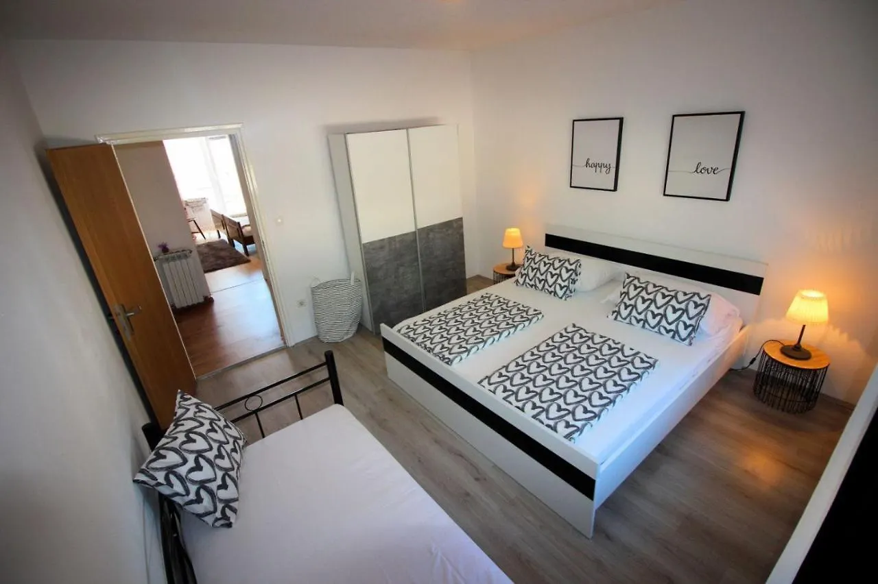 House Dragica Apartment Novi Vinodolski