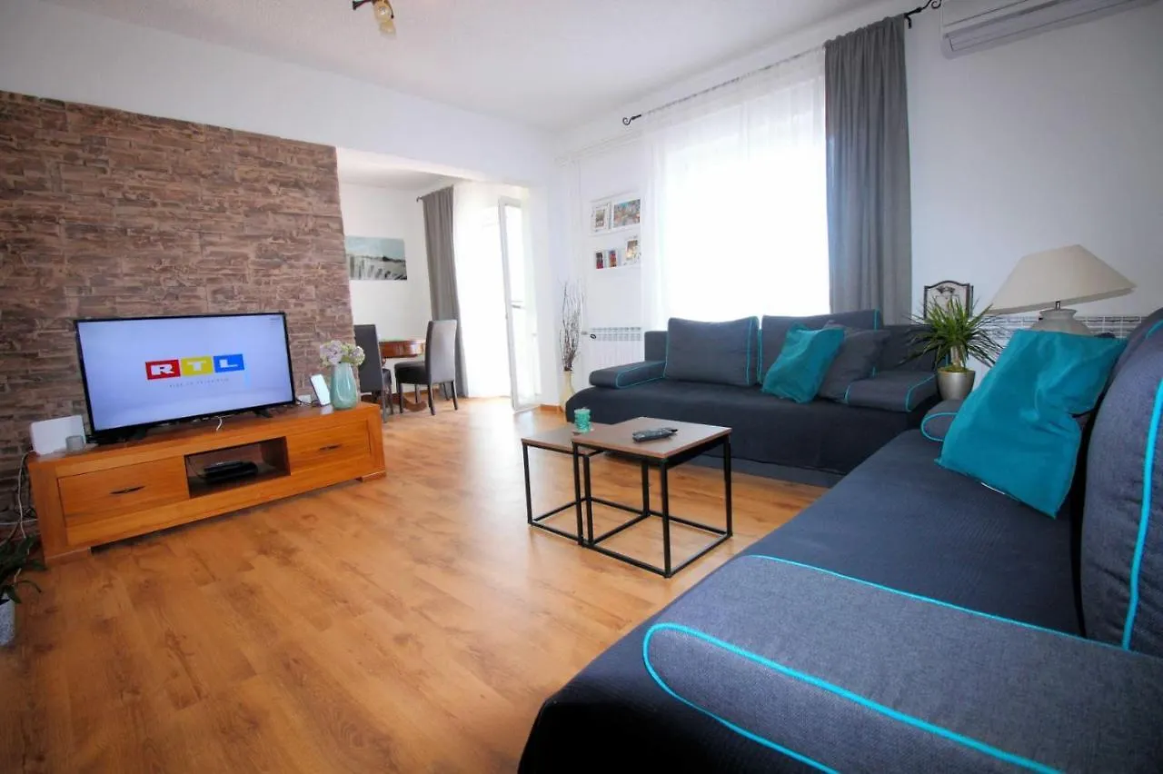 House Dragica Apartment Novi Vinodolski Croatia